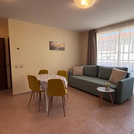 One Bedroom 公寓式酒店 阳光海滩