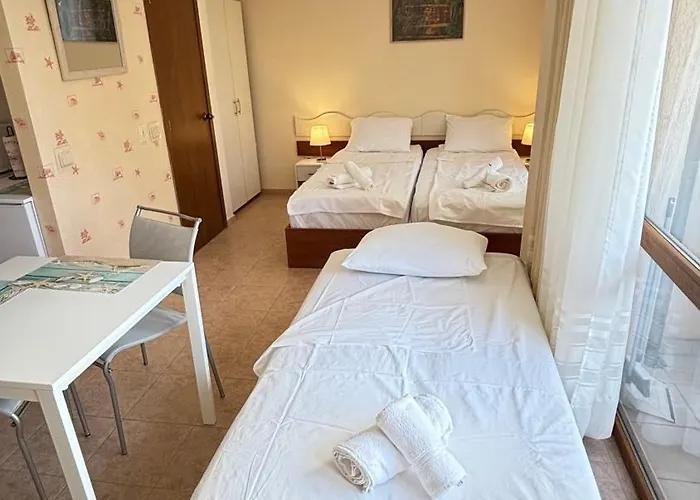 One Bedroom Aparthotel