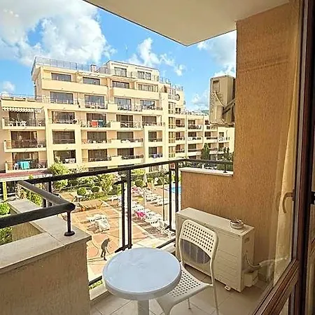 Apart Otel Relax In Sunny Sunny Beach