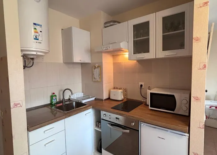 Апарт-отель One Bedroom 3*